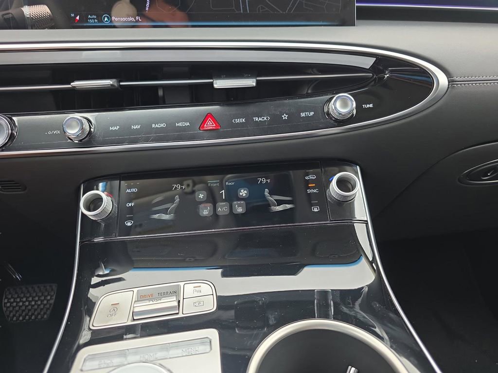 New 2026 Genesis GV70 2.5T AWD/4WD image 20