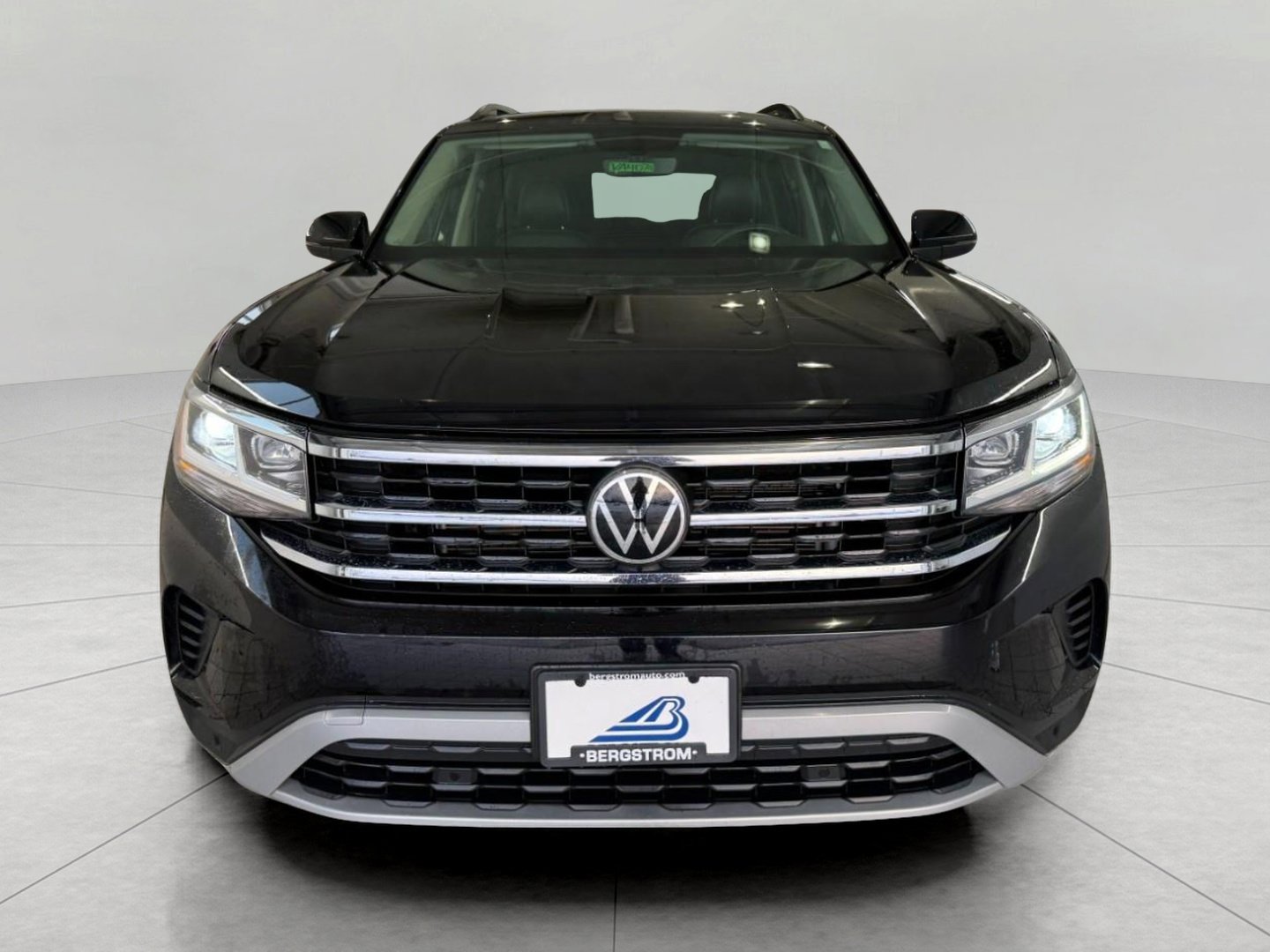 Used 2022 Volkswagen Atlas SE image 4