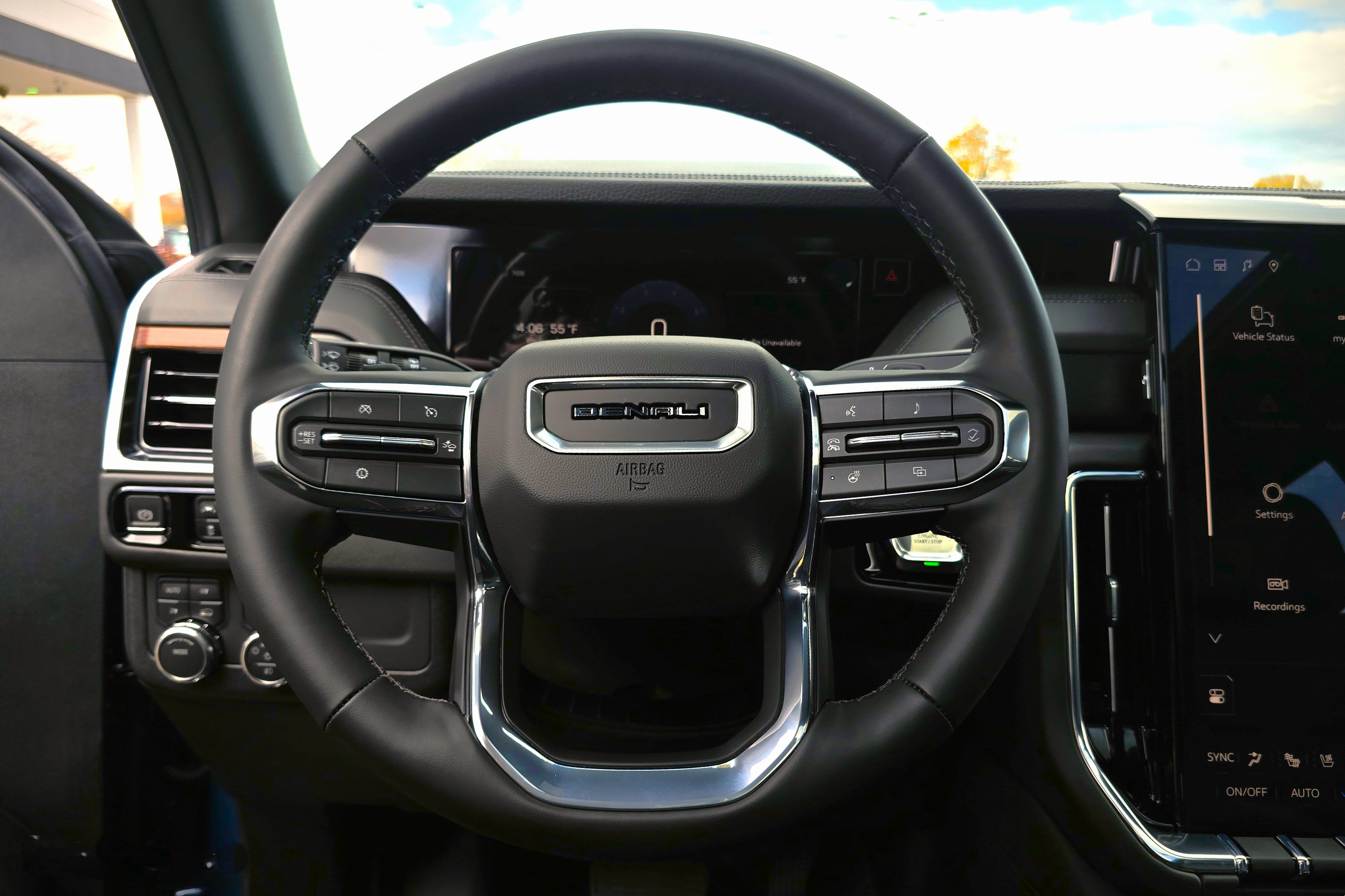 New 2026 GMC Yukon XL Denali w/ Sun & Power Step Package image 21