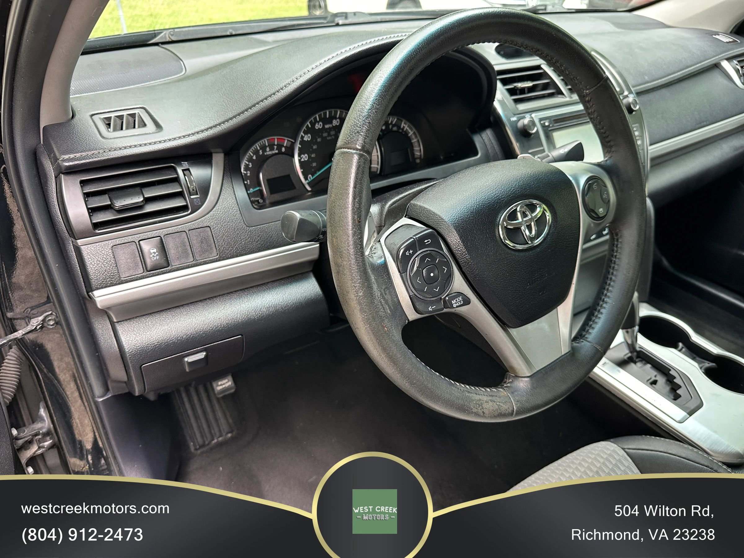 Used 2014 Toyota Camry SE FWD image 9
