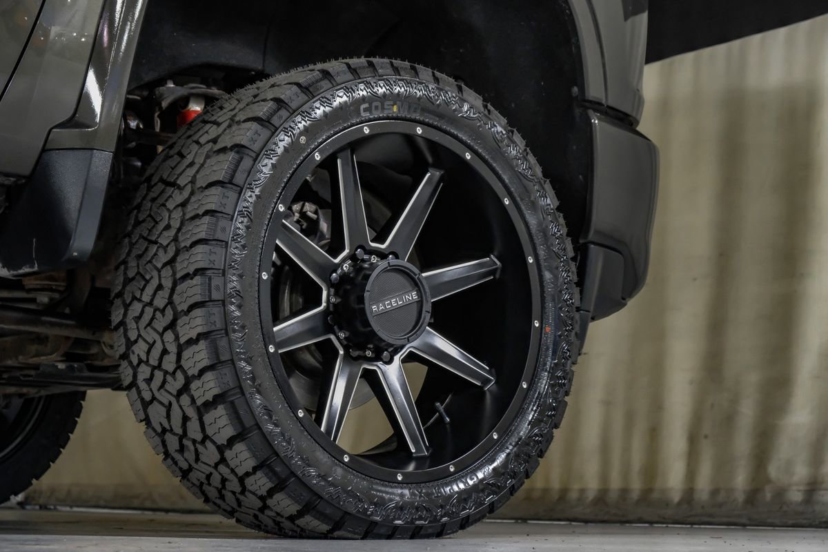 Used 2022 Chevrolet Silverado 2500 LTZ w/ LTZ Texas Edition image 55