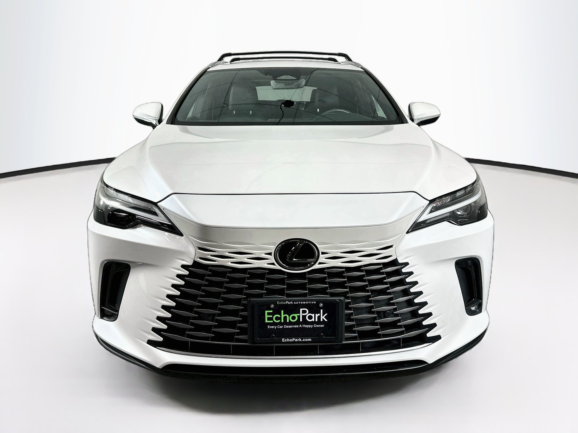 Used 2024 Lexus RX 350 FWD w/ Technology Package image 2