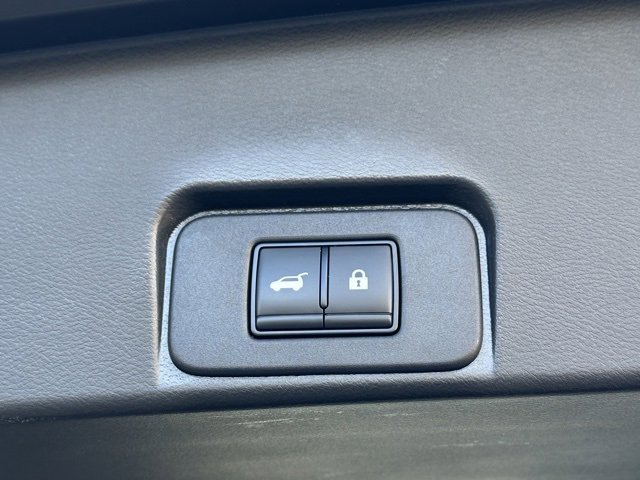 Certified 2023 Nissan Rogue SV w/ SV Premium Package image 19