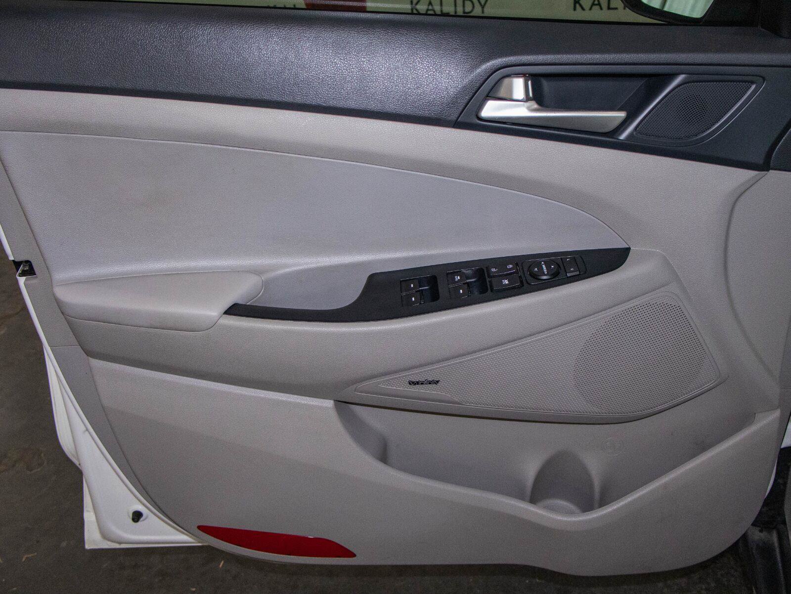 Used 2021 Hyundai Tucson Sport FWD image 10