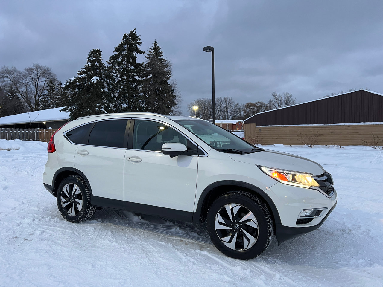 Used 2016 Honda CR-V Touring image 13