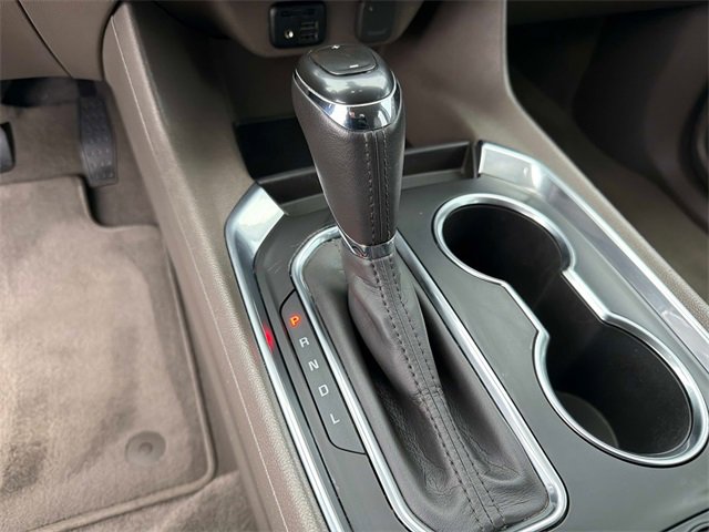 Used 2020 Chevrolet Traverse LT w/ LT Premium Package image 38