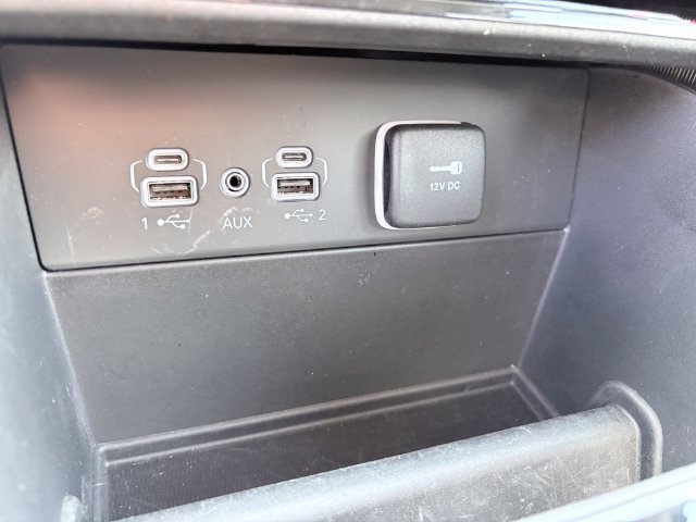 Used 2024 Jeep Grand Cherokee L Laredo AWD/4WD image 20
