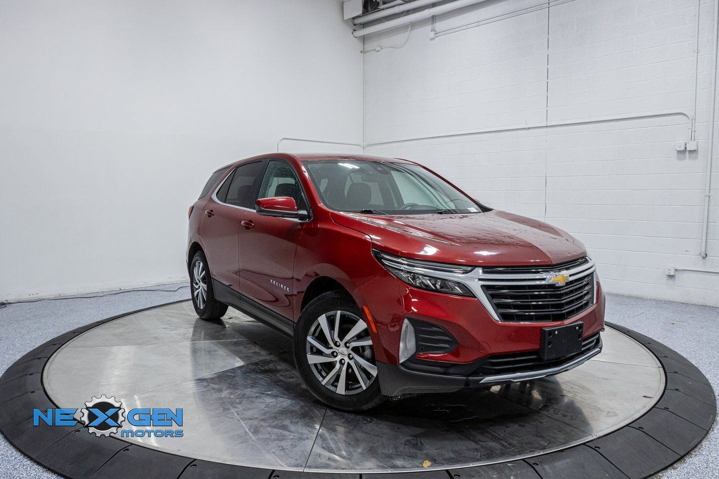Used 2024 Chevrolet Equinox LT