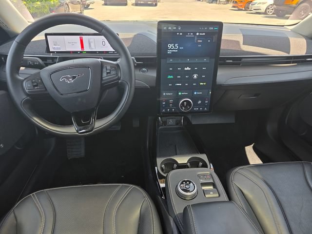 Used 2022 Ford Mustang Mach-E Premium RWD image 11