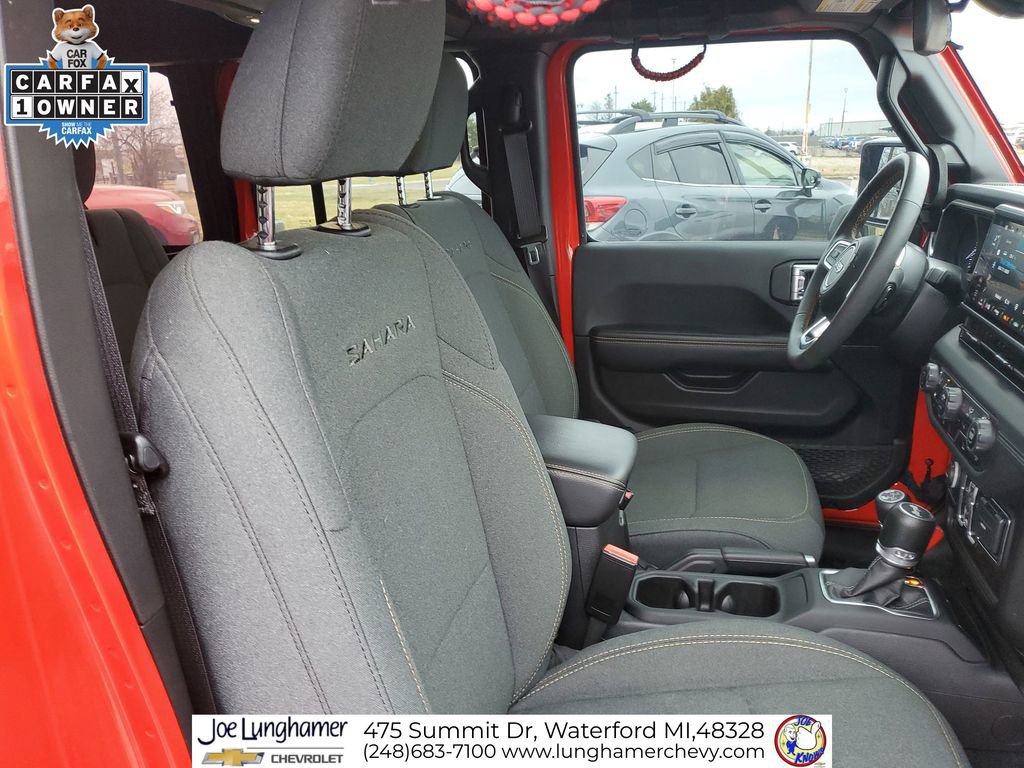 Used 2024 Jeep Wrangler Unlimited Sahara image 27
