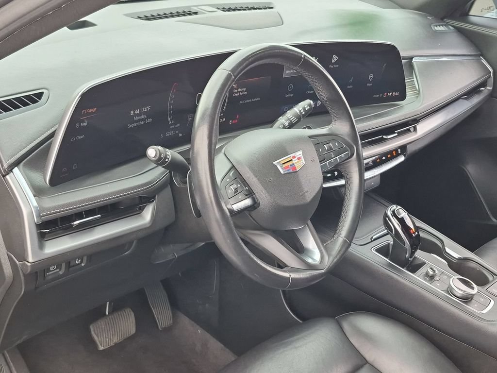 Used 2024 Cadillac XT4 Premium Luxury FWD image 10