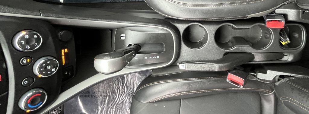 Used 2018 Chevrolet Trax LT w/ LT Convenience Package image 15