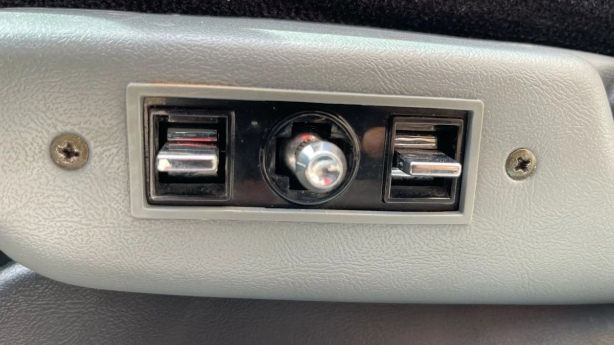 Used 1987 Buick Regal Coupe image 44