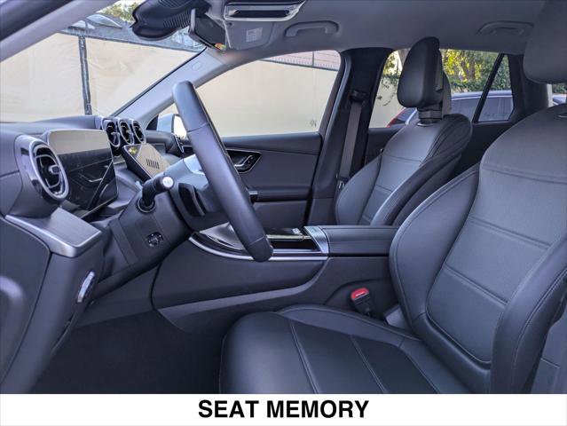 Used 2024 Mercedes-Benz GLC 300 SUV image 20