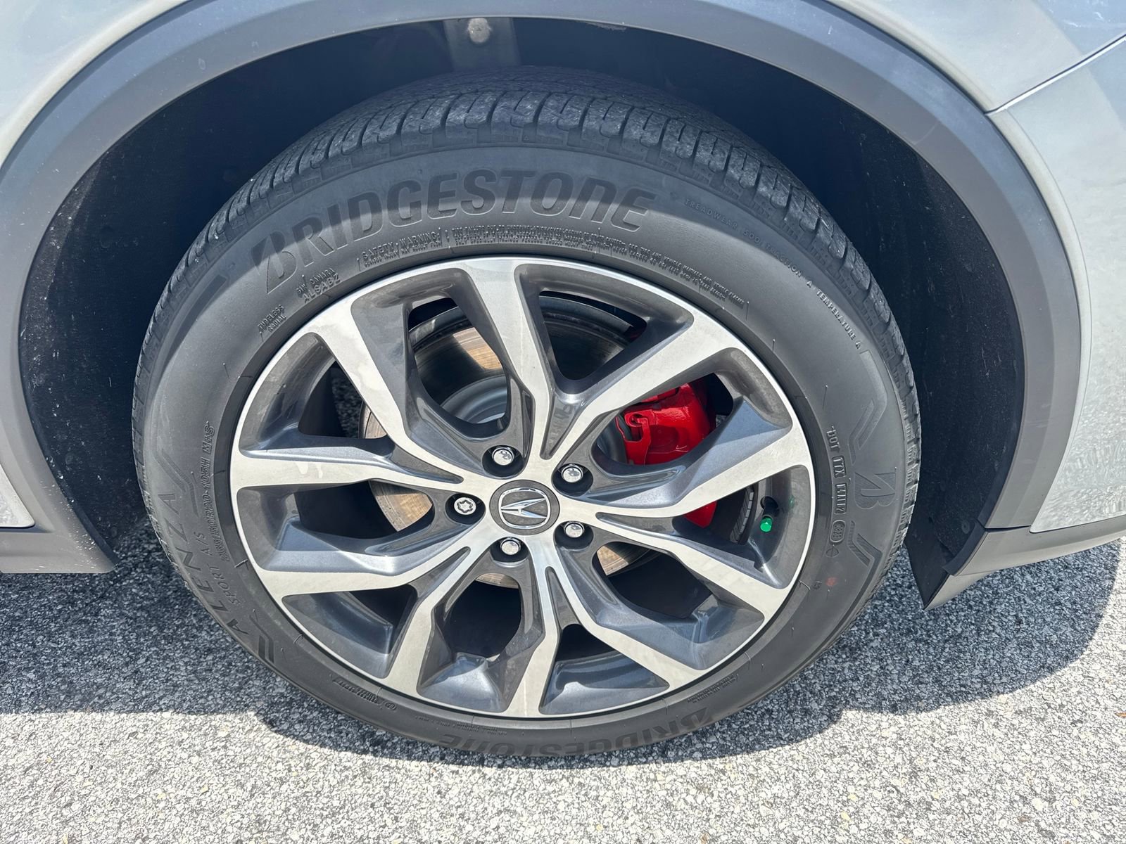 Used 2023 Acura MDX SH-AWD w/ Technology Package image 11