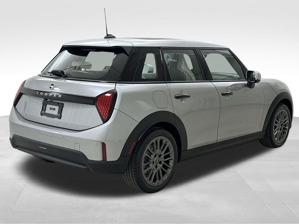 New 2025 MINI Cooper 4-Door Hardtop FWD image 9