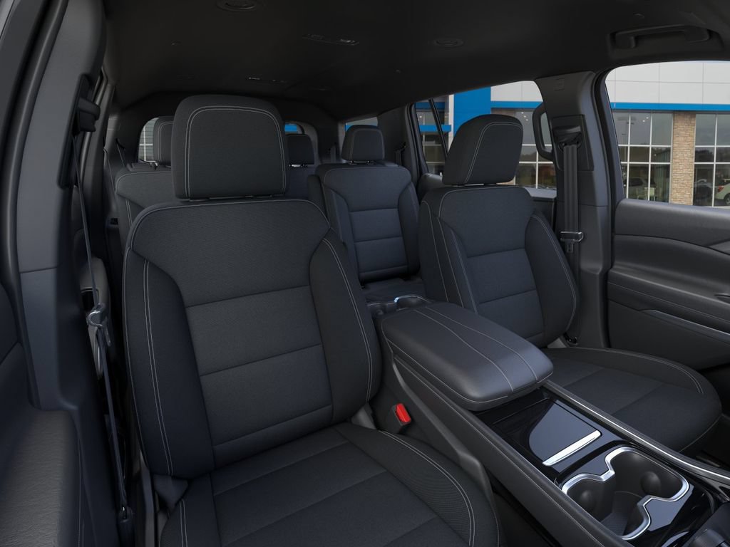 New 2027 Chevrolet Traverse LT w/ LPO, Floor Liner Package FWD image 16