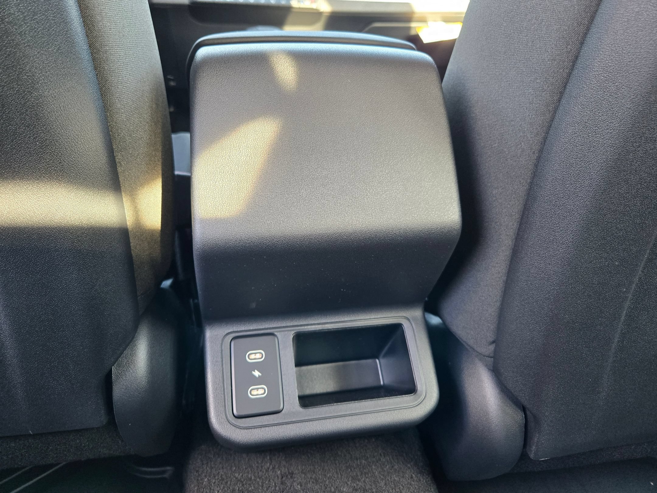 New 2026 Kia K4 FWD image 32