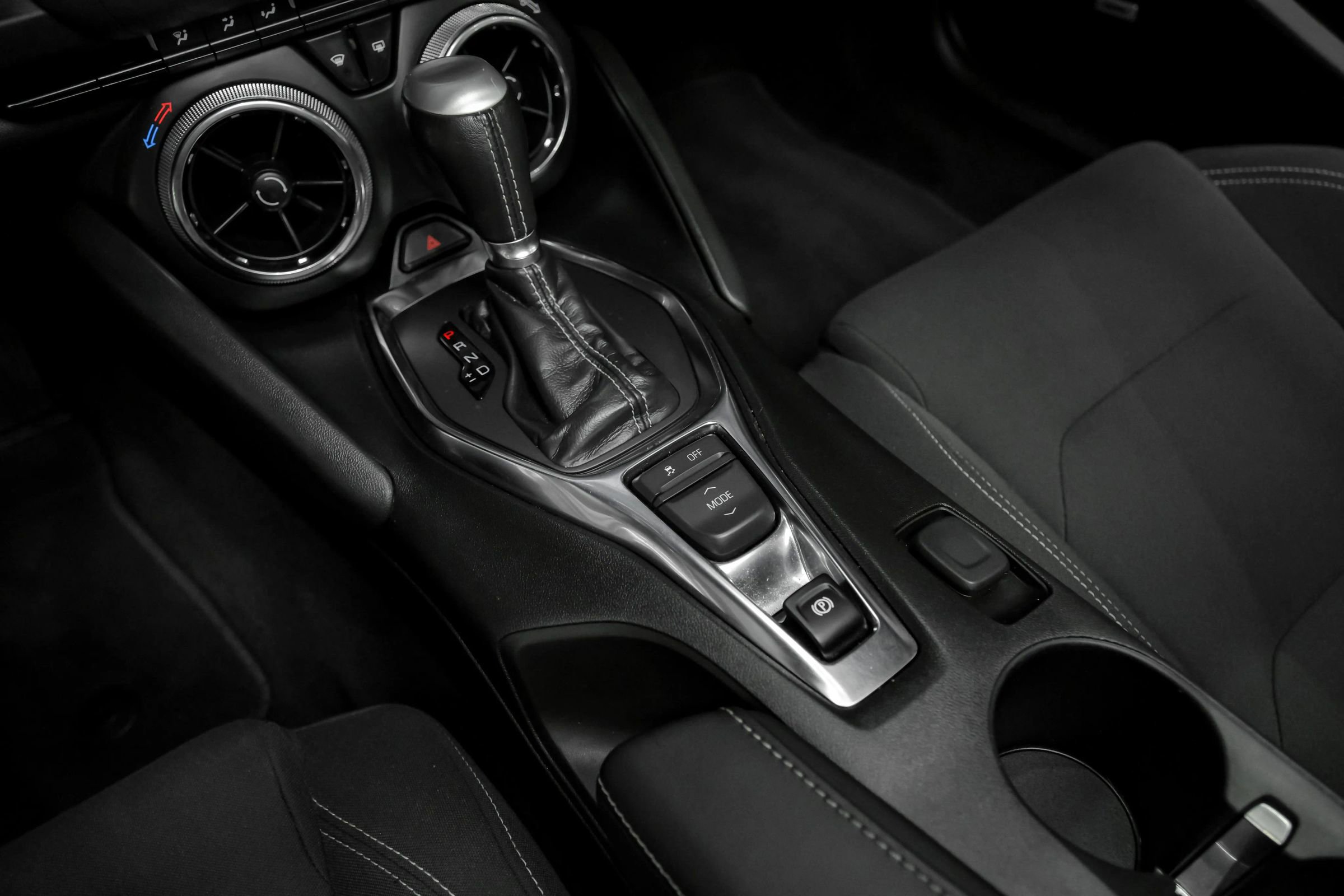Used 2022 Chevrolet Camaro LT w/ RS Package RWD image 24