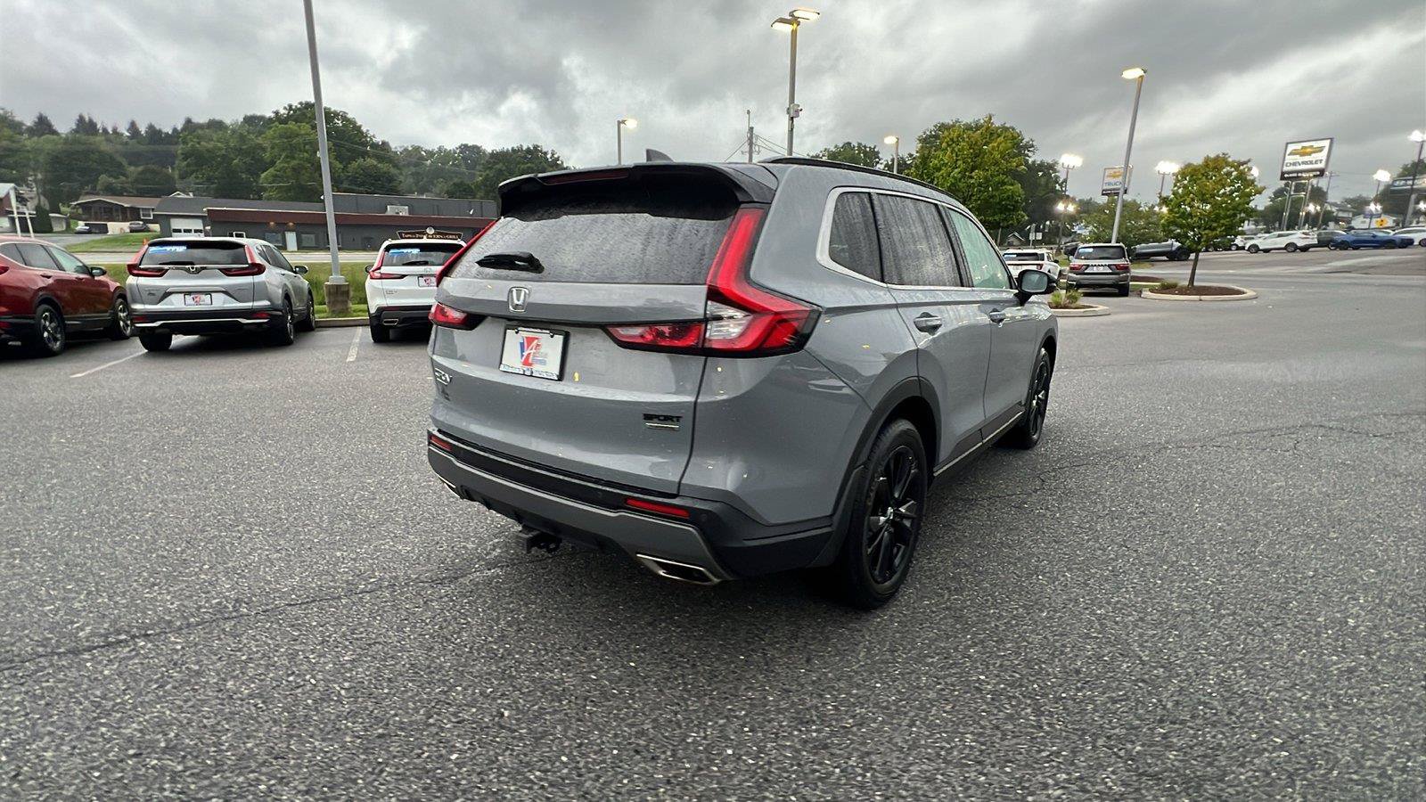 Used 2024 Honda CR-V Sport Touring image 4
