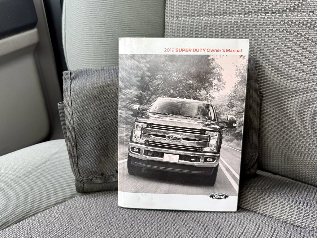 Certified 2019 Ford F550 4x4 Crew Cab Super Duty image 47