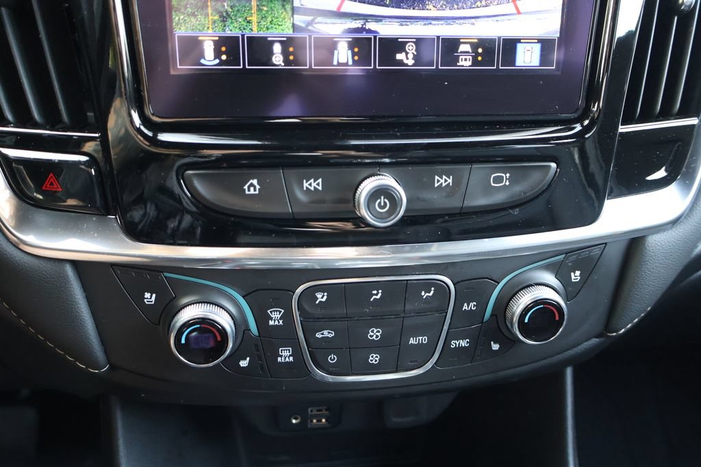 Certified 2023 Chevrolet Traverse Premier AWD/4WD image 26