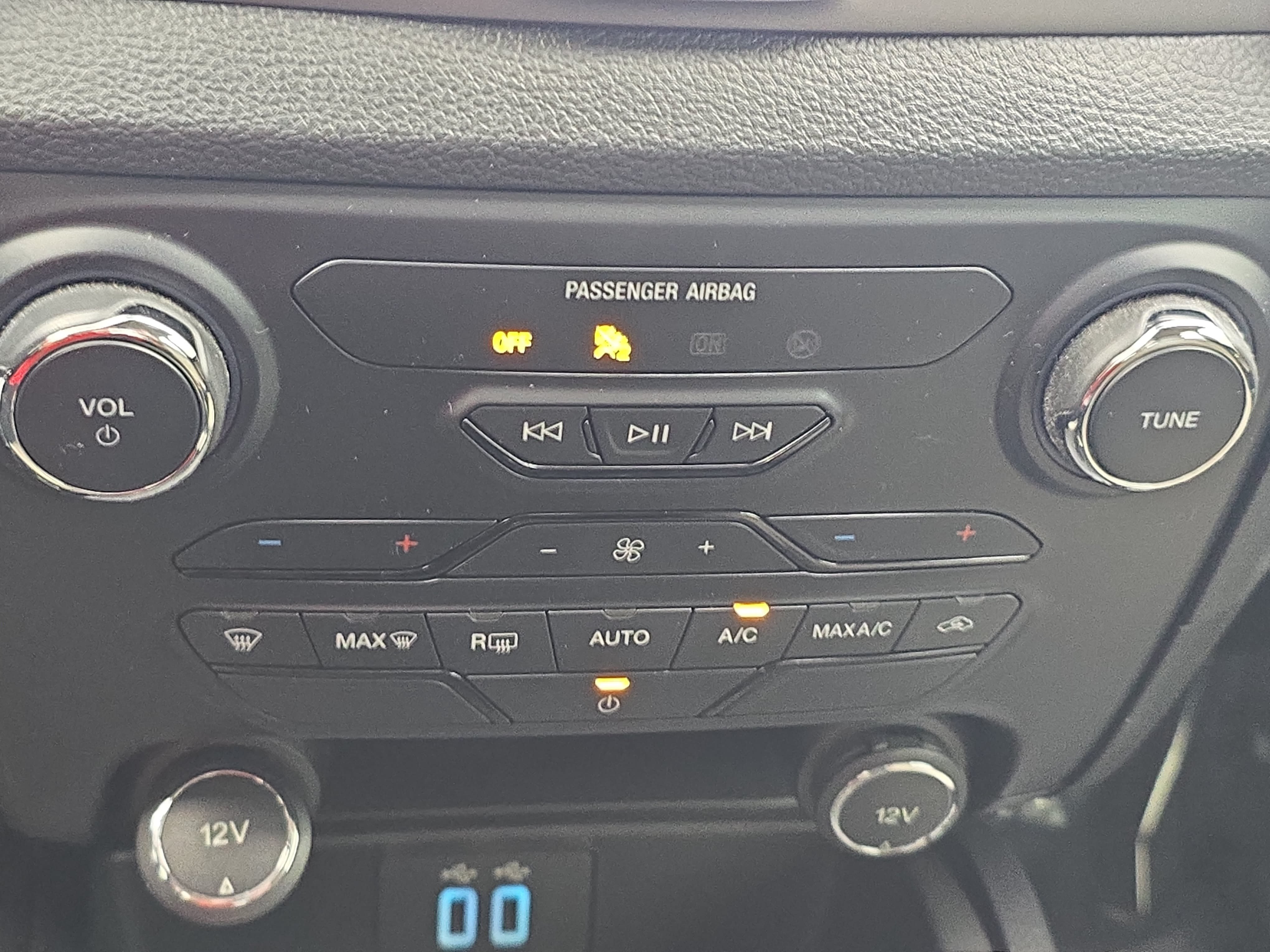 Used 2019 Ford Ranger XLT w/ Equipment Group 301A Mid RWD image 22