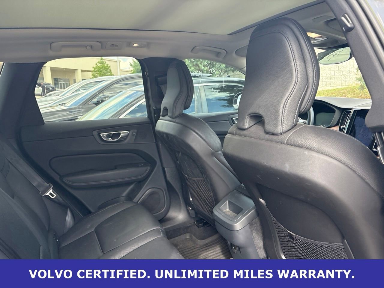 Certified 2023 Volvo XC60 B5 Plus AWD/4WD image 10