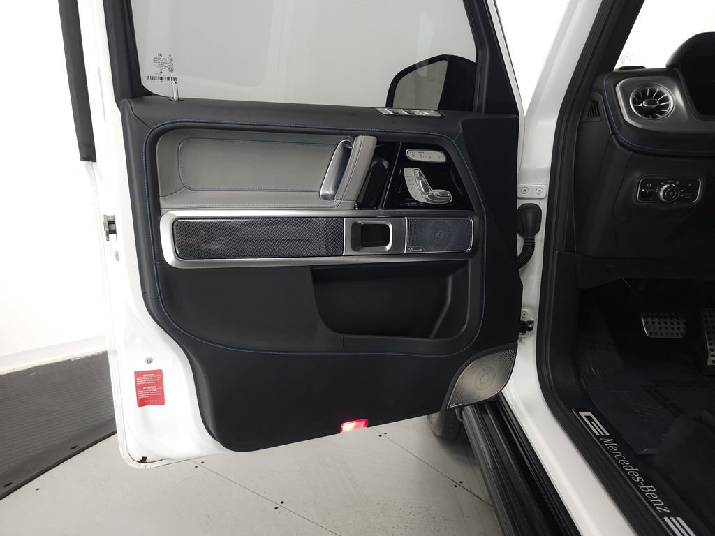 Certified 2025 Mercedes-Benz G 580 w/ EQ Technology image 5