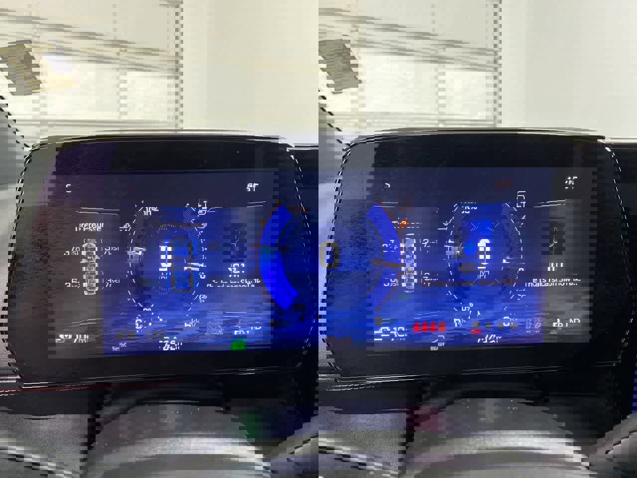 Used 2024 Chevrolet Blazer EV RS image 27