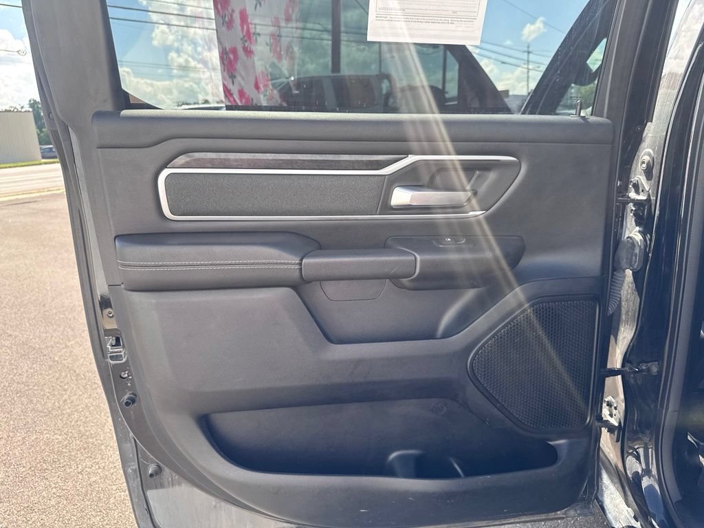 Used 2023 RAM 1500 Big Horn AWD/4WD image 30