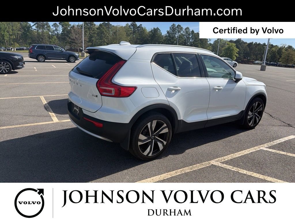 Used 2023 Volvo XC40 B5 Plus w/ Driver Assist Package image 10