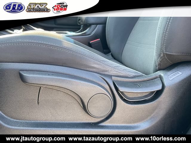 Used 2017 Kia Sorento FWD image 11