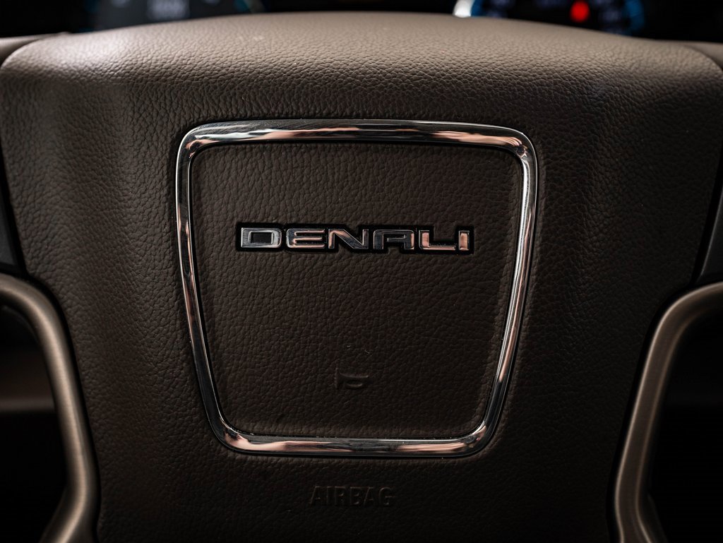 Used 2019 GMC Yukon Denali w/ Denali Ultimate Package image 33