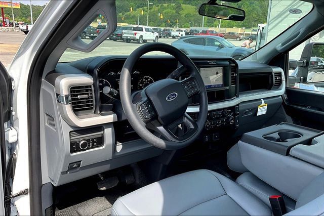 New 2025 Ford F250 XL image 6