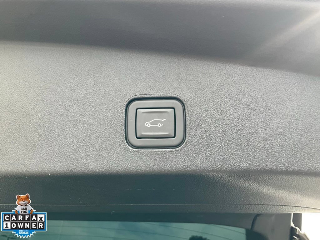 Used 2024 Cadillac Lyriq Sport RWD image 10