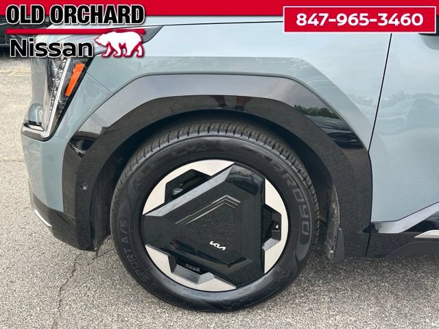 Used 2024 Kia EV9 Land AWD/4WD image 9