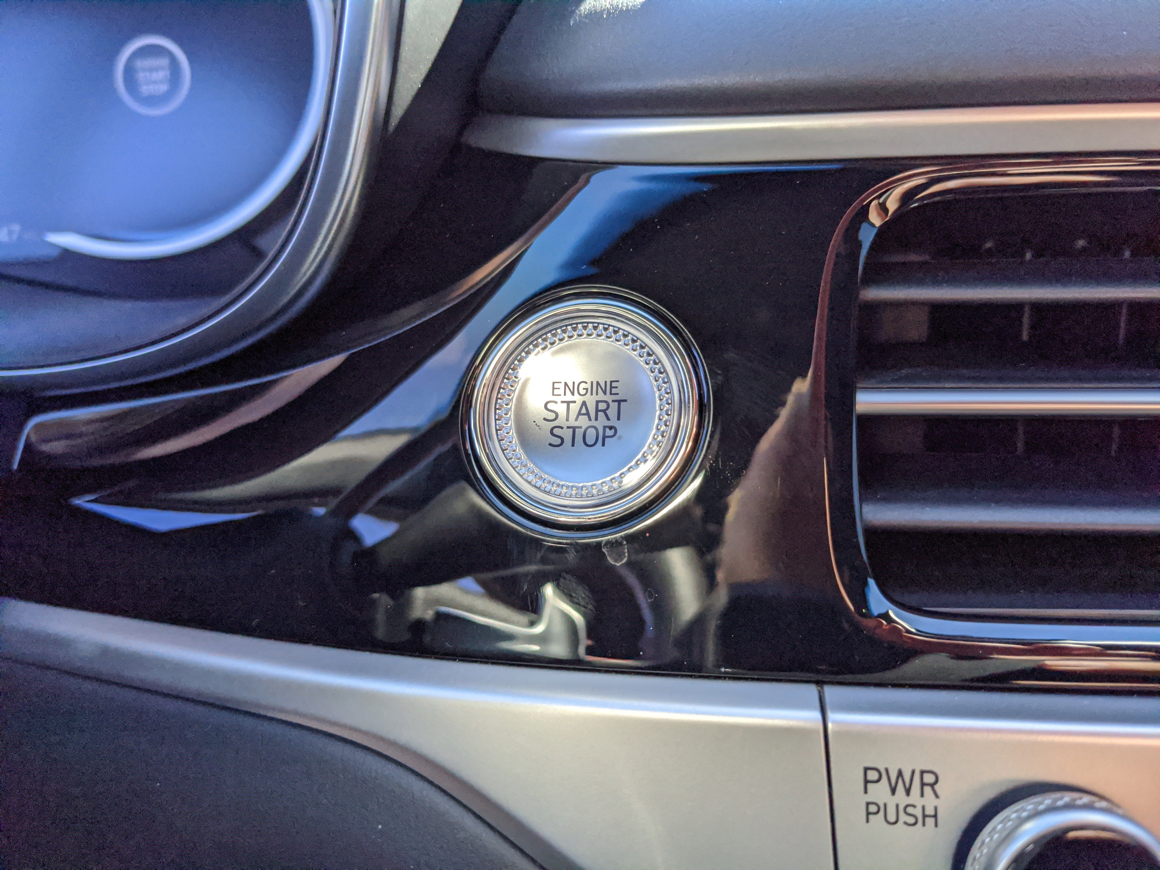 Used 2024 Genesis G70 3.3T Advanced w/ Sport Prestige Package image 24