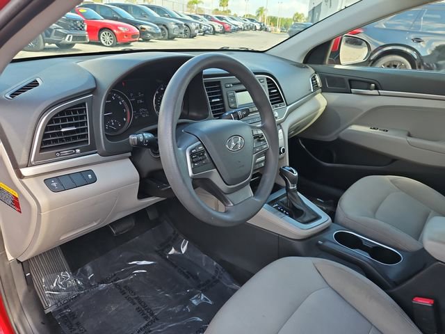 Used 2017 Hyundai Elantra SE FWD image 14