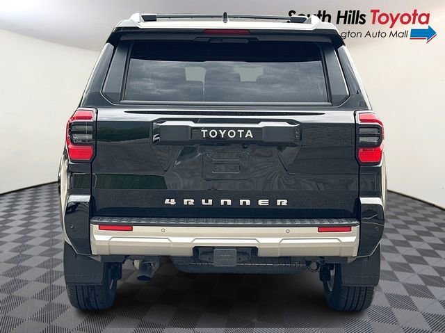 Used 2025 Toyota 4Runner Limited AWD/4WD image 5