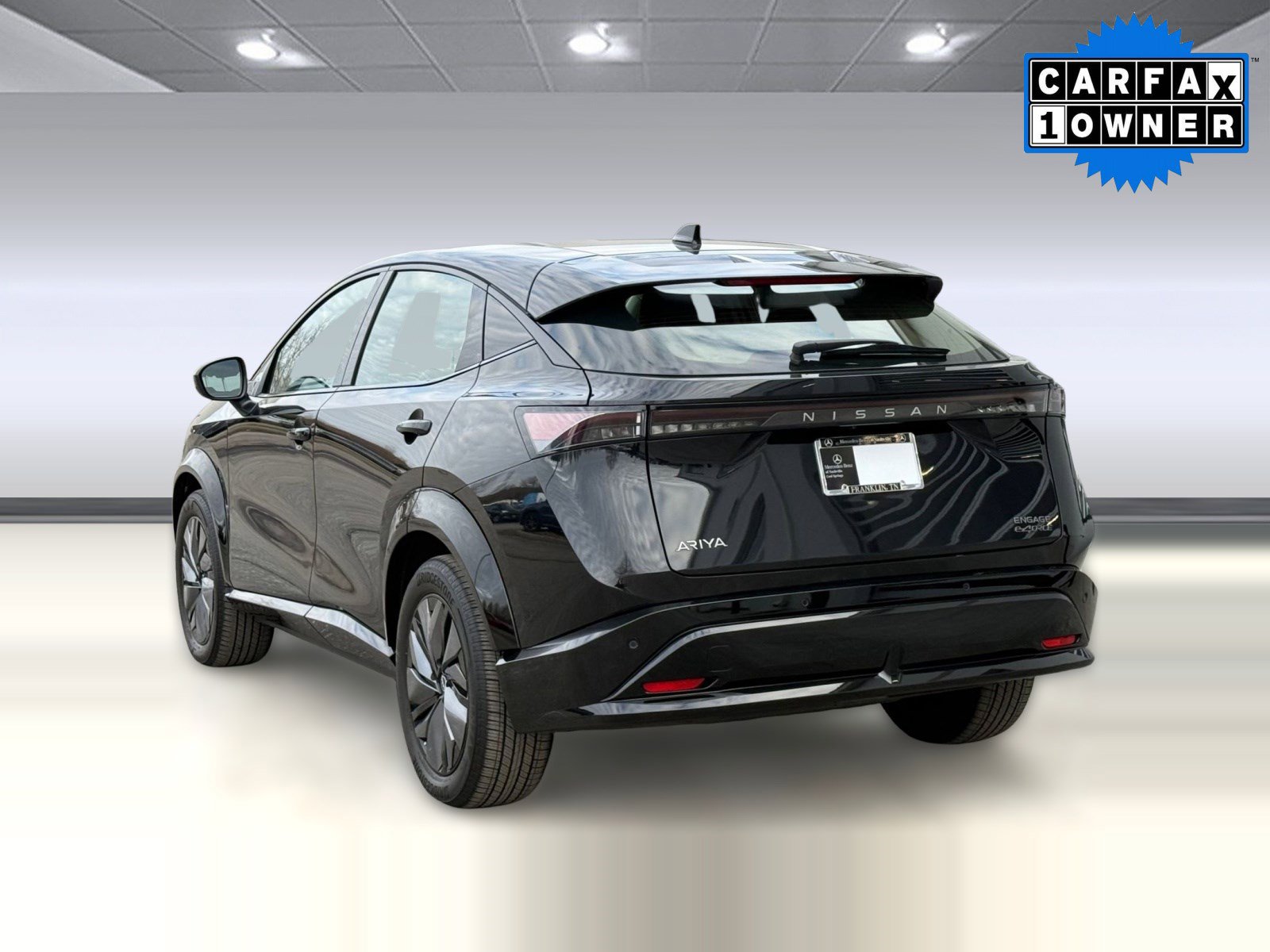 Used 2023 Nissan Ariya AWD image 3