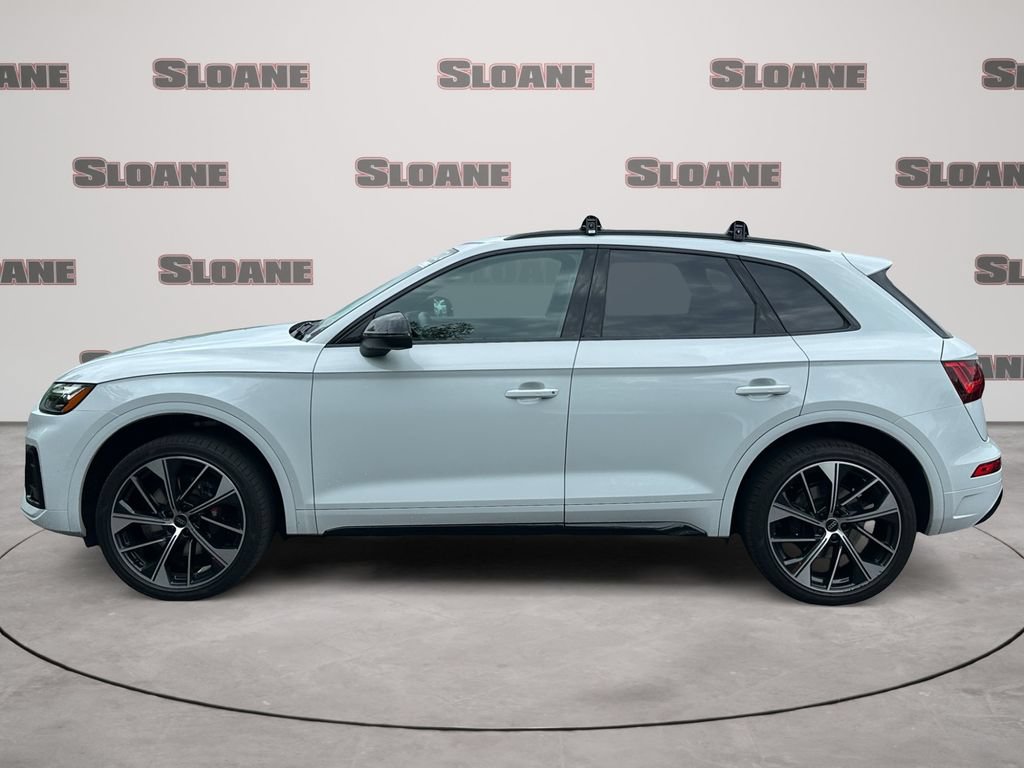 Certified 2024 Audi SQ5 Premium Plus w/ Premium Plus Package AWD/4WD image 2