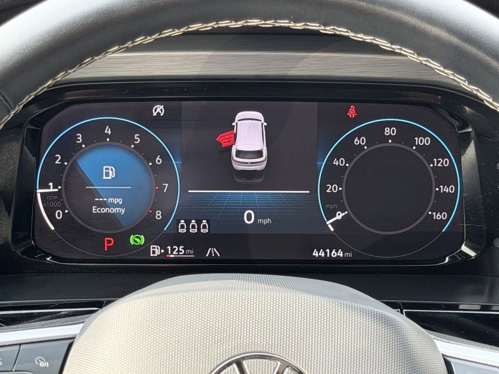 Used 2024 Volkswagen Atlas Cross Sport SE FWD image 14