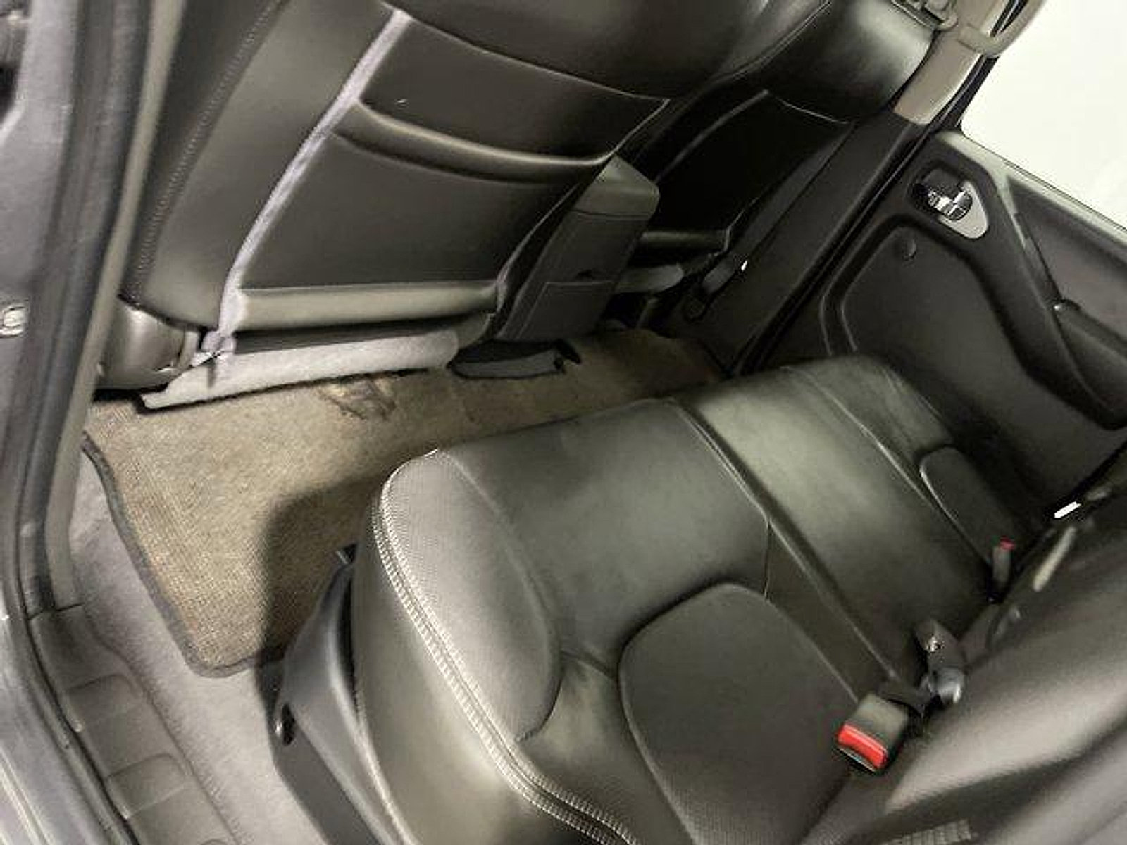 Used 2021 Nissan Frontier PRO-4X w/ Pro-4x Utility Package AWD/4WD image 12