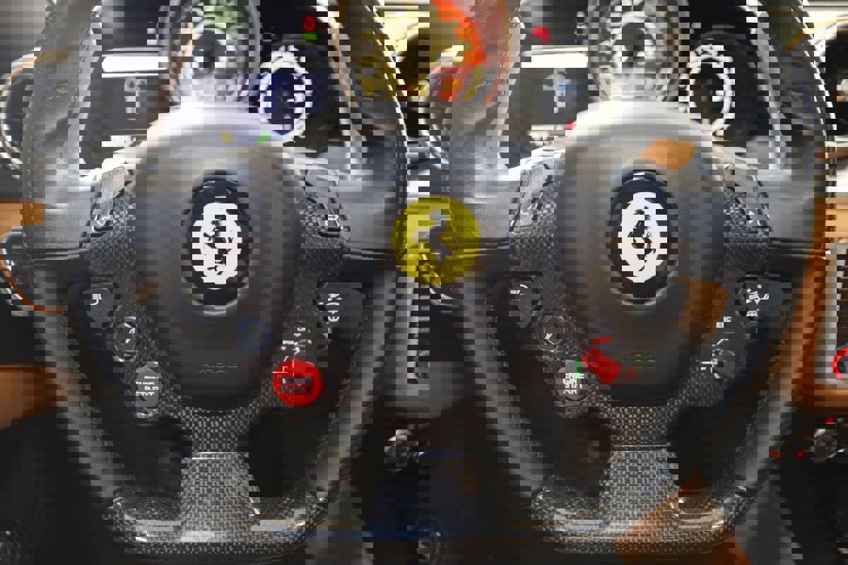 Used 2018 Ferrari California T image 65