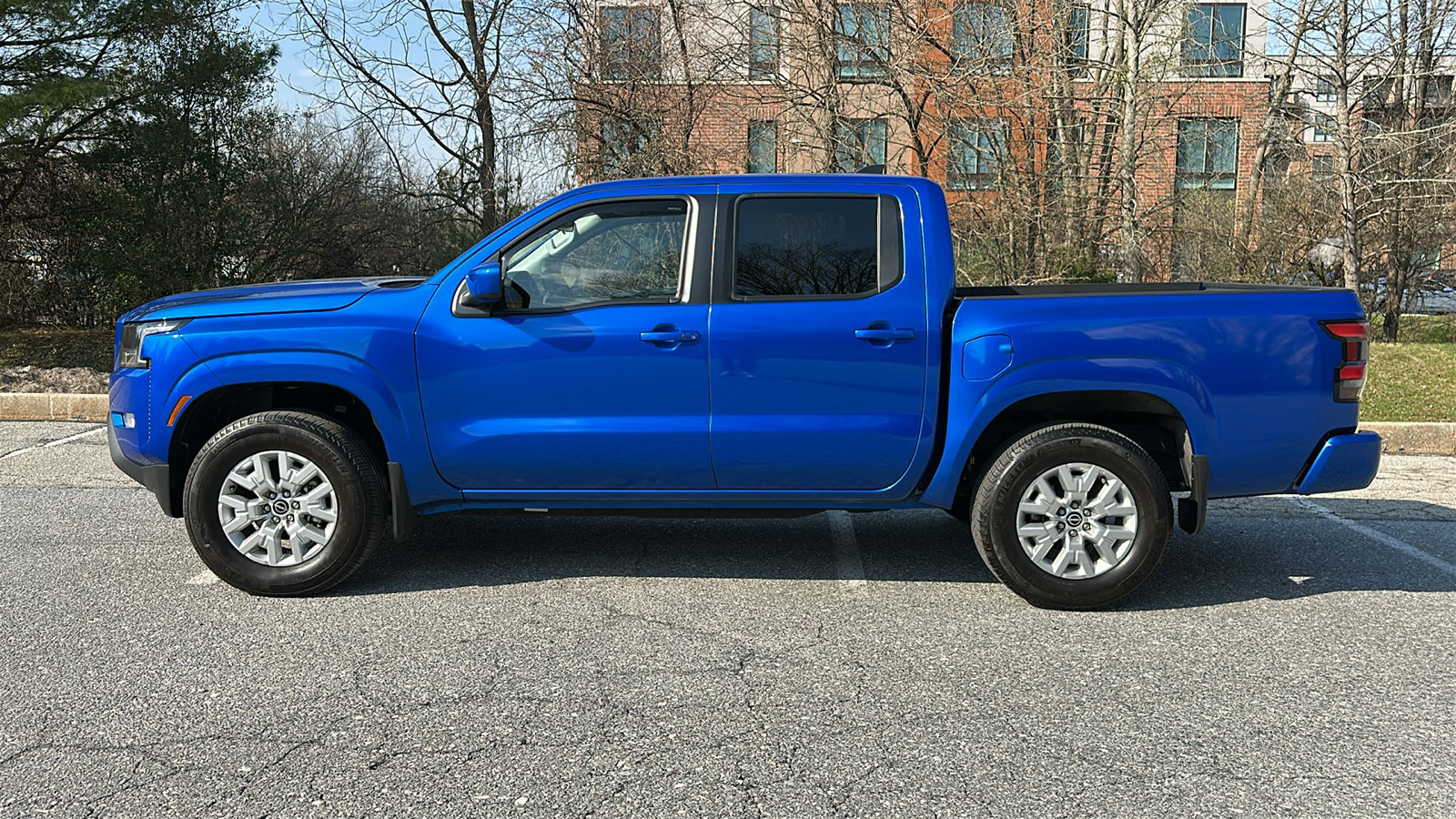 Certified 2024 Nissan Frontier SV w/ SV Convenience Package image 27