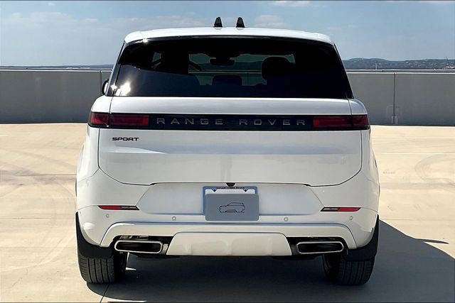 New 2025 Land Rover Range Rover Sport Dynamic SE image 4