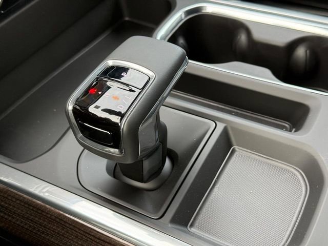 New 2026 Chevrolet Silverado 1500 RST w/ Redline Edition AWD/4WD image 14