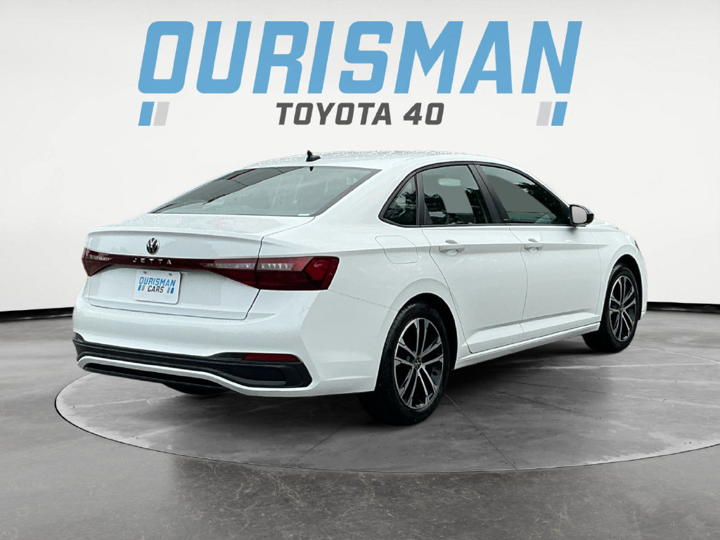 Used 2025 Volkswagen Jetta Sport FWD image 7