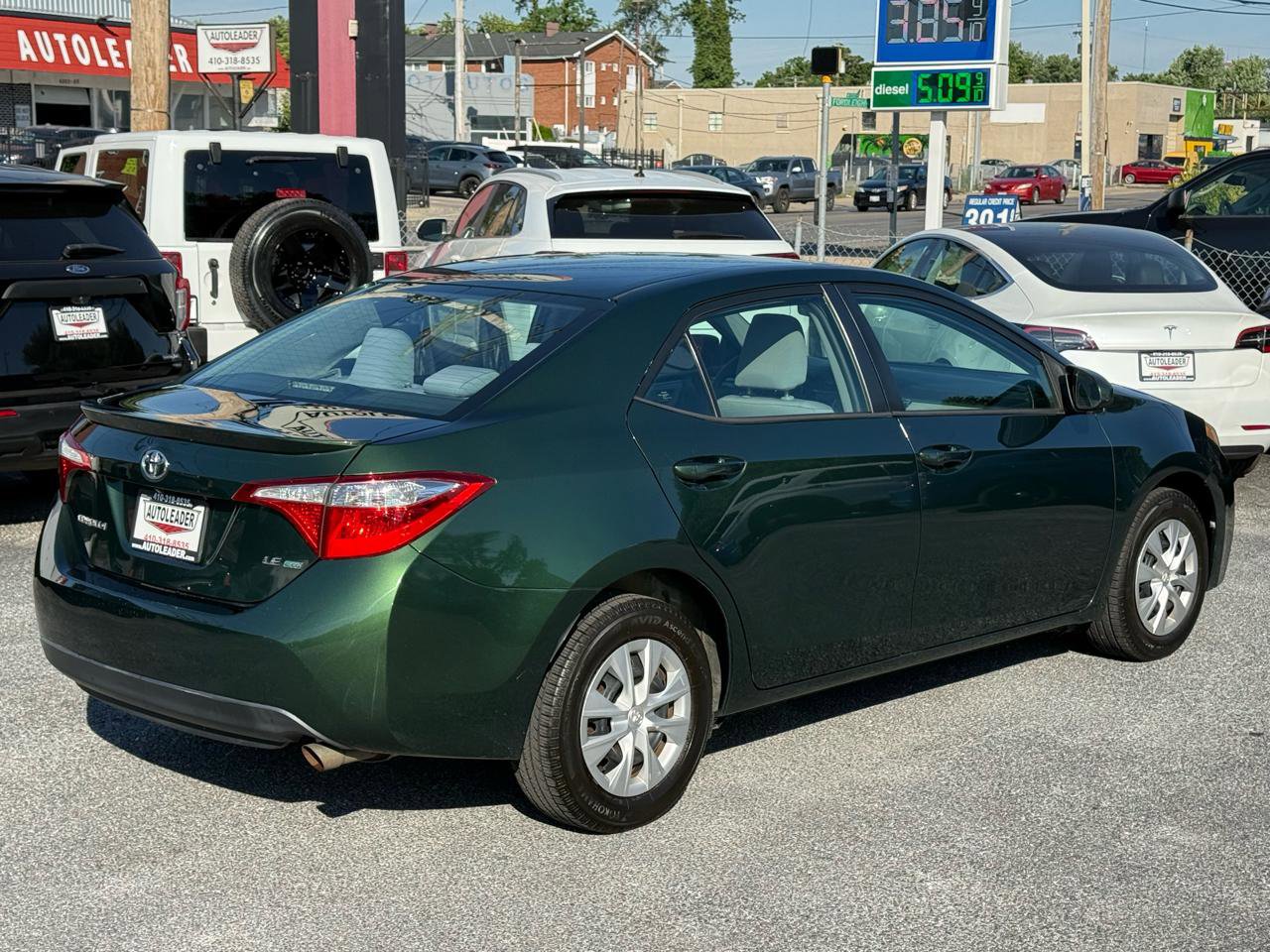 Used 2016 Toyota Corolla LE FWD image 10